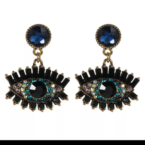 Jewelry - ⭐Gold Plated Crystal Evil Eye Earrings❤